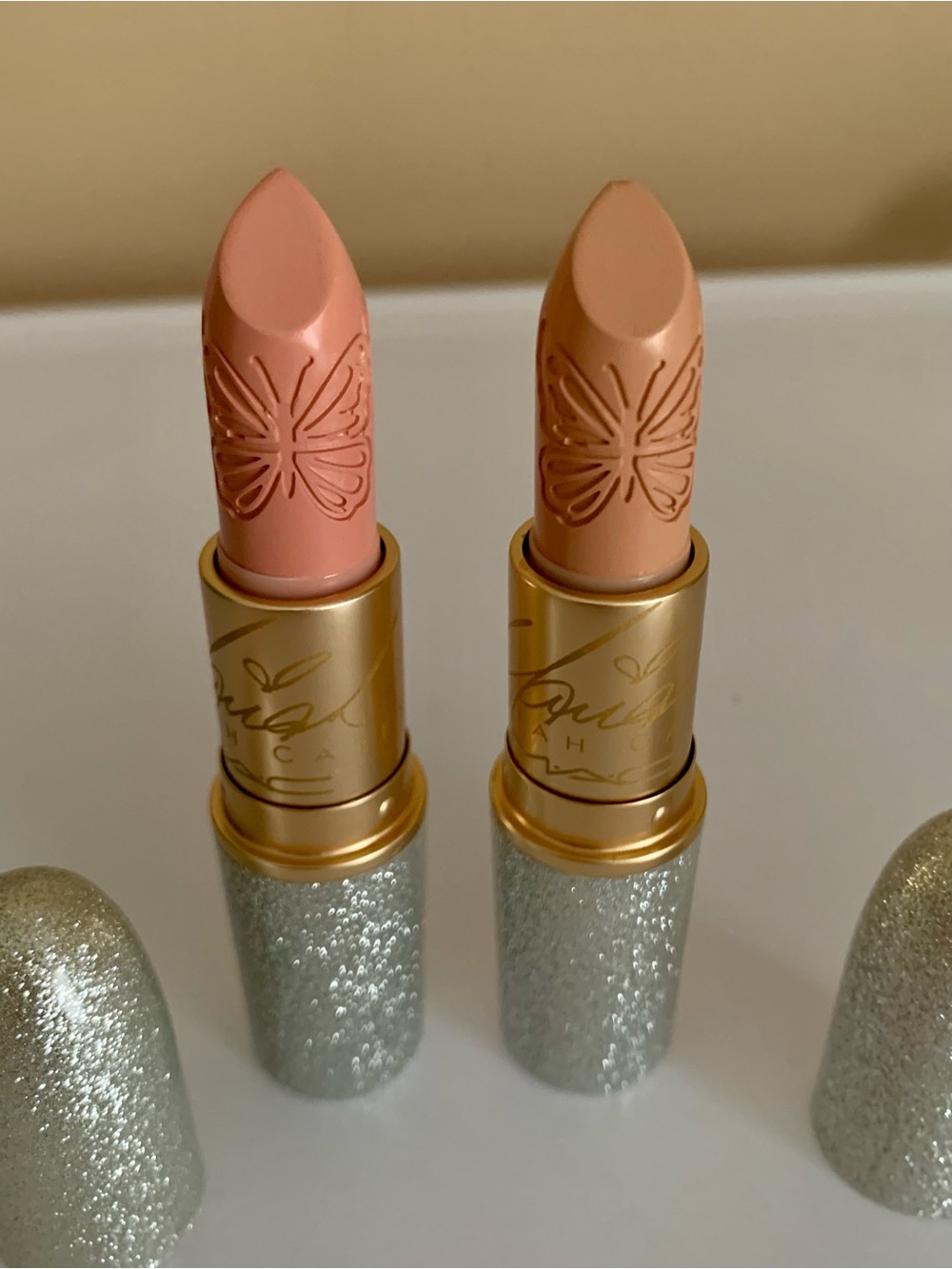 MAC Cosmetics Cremesheen Lipstick "Dahhlinggg!" And “ Bit of Bubbly”